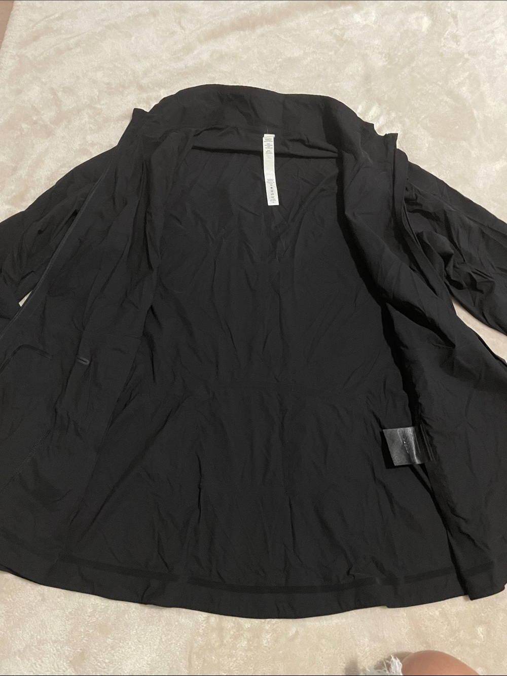 lululemon athletica Black Full-Zip Lightweight Jacket - Picture 6 of 9